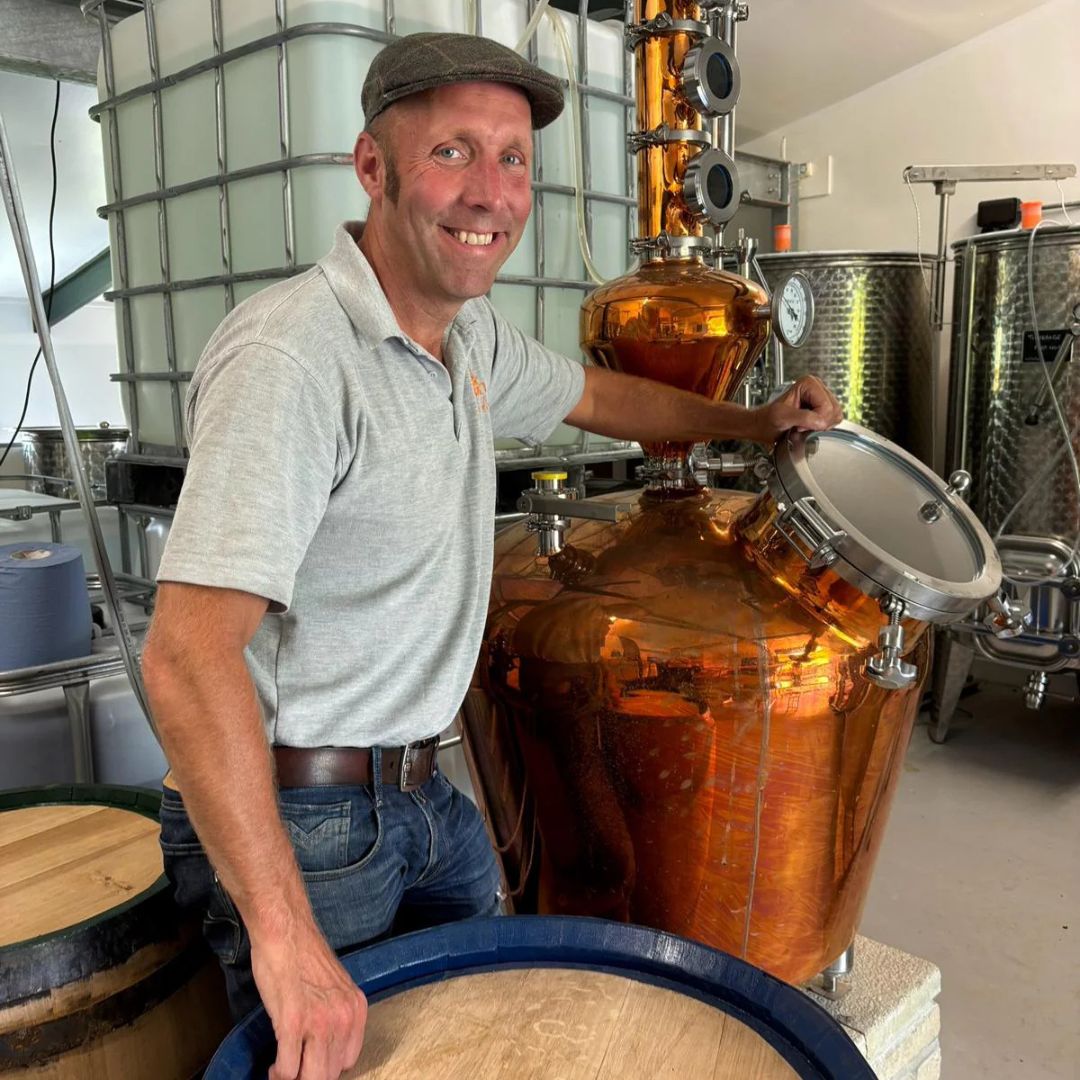 Michael Yeoman Distiller at The Spirit of the Downs working the still- Digital Distiller