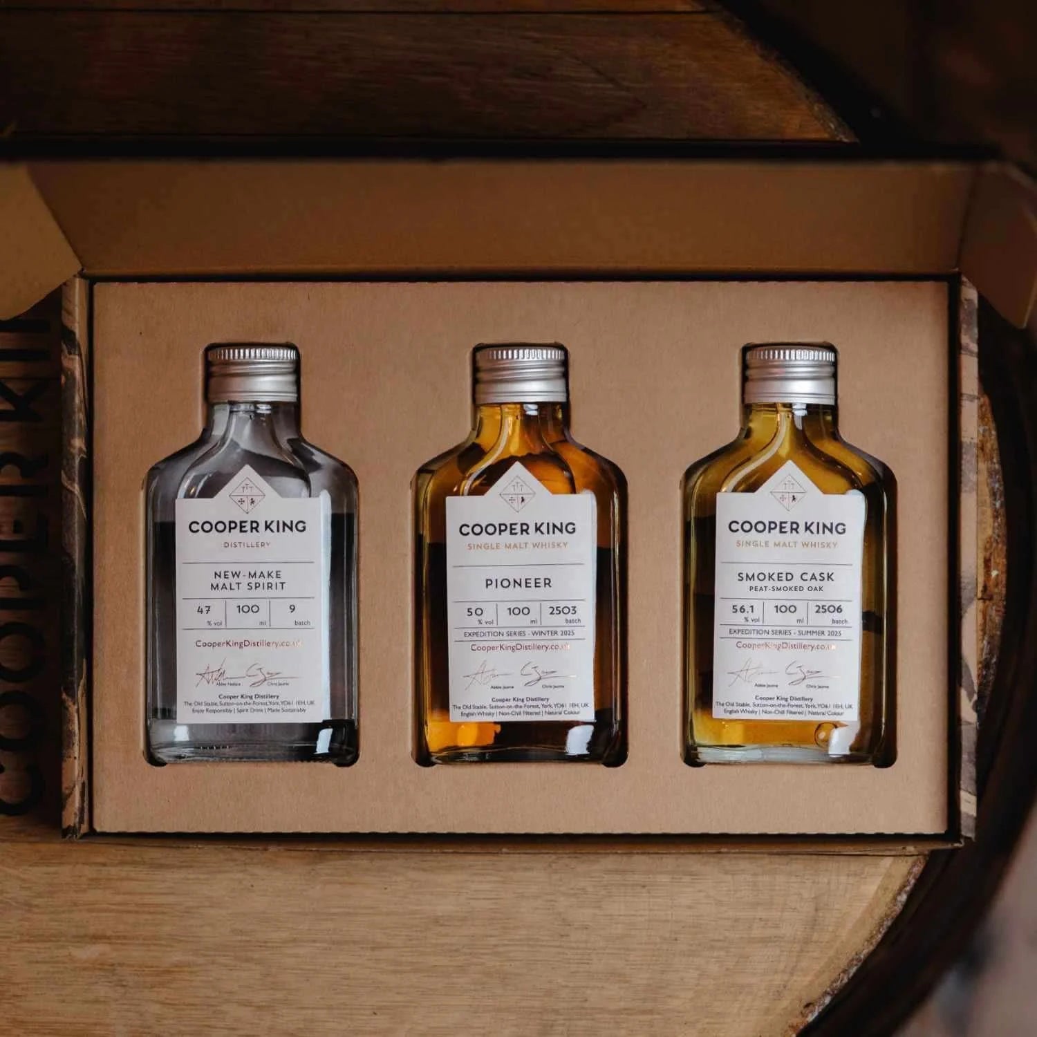 Cooper King Distillery - Cooper King Whisky Expedition Box 2 in a gift box on a wooden barrel top, 3 x 100ml - Whisky - Digital Distiller