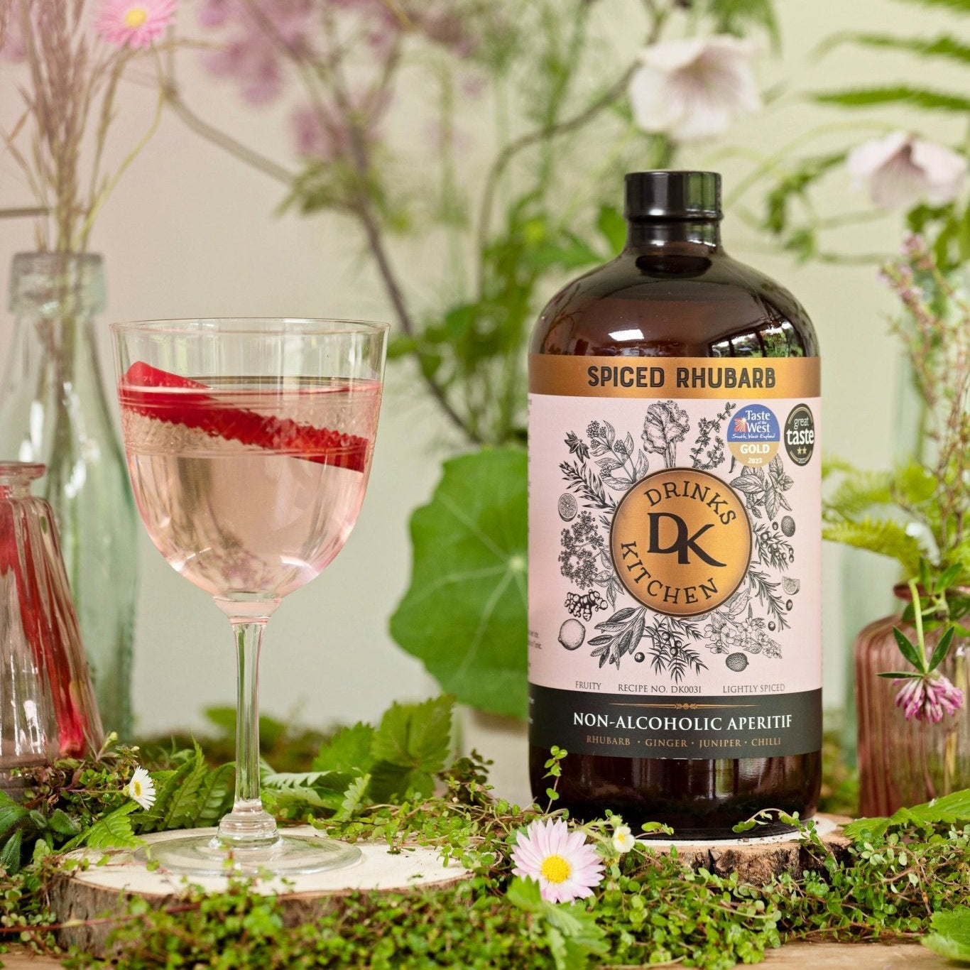 Drinks Kitchen Spiced Rhubarb, Non - Alcoholic Aperitif, 95cl - Digital Distiller